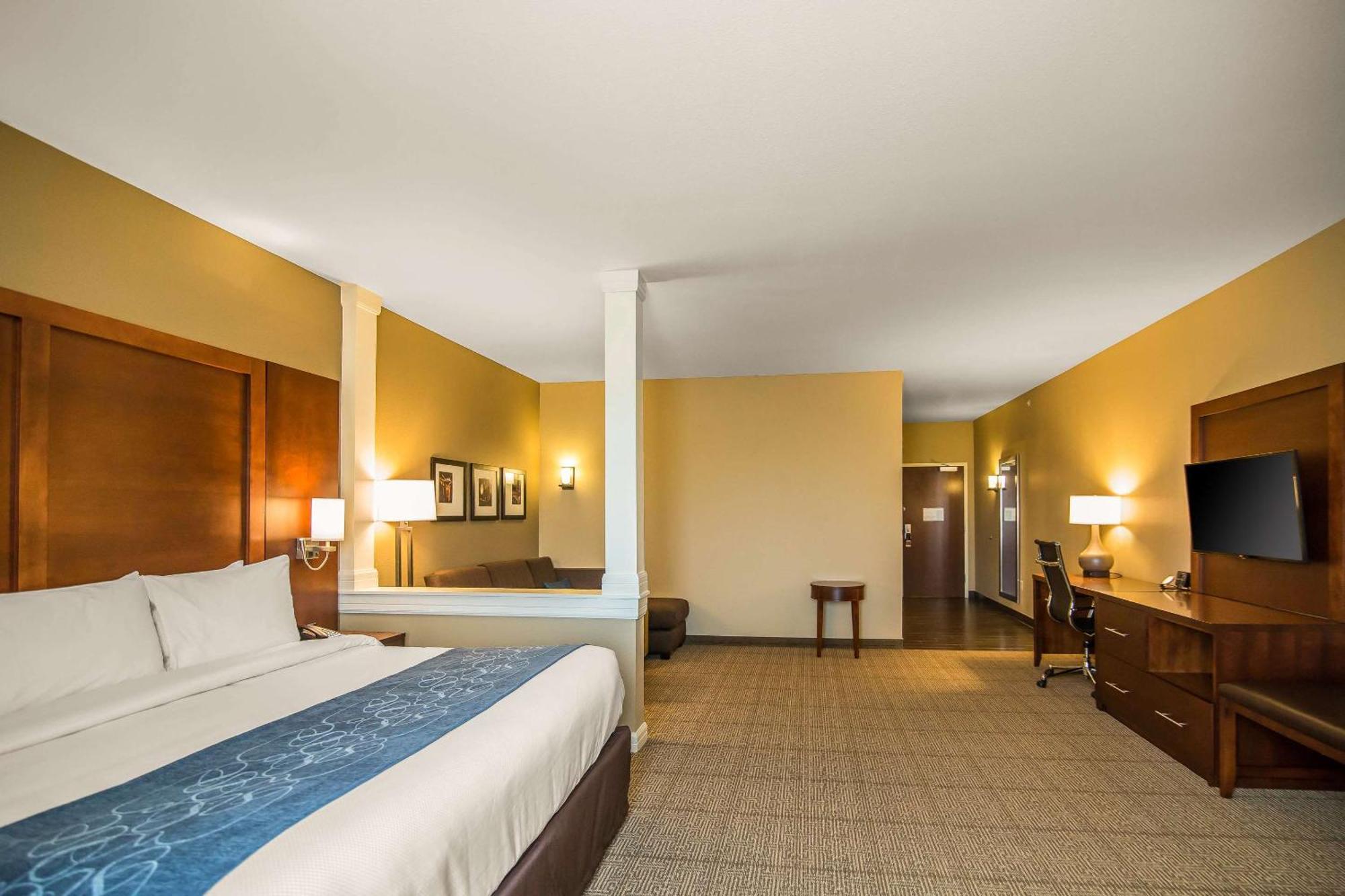 Comfort - Dodge 3* Dodge City